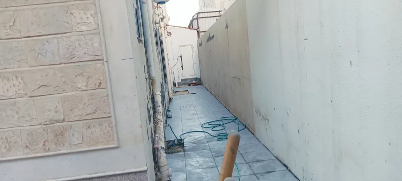 تركيب بلاط وسيراميك — الشناوي للبلاط والأرضيات والبوية والرنج والديكور