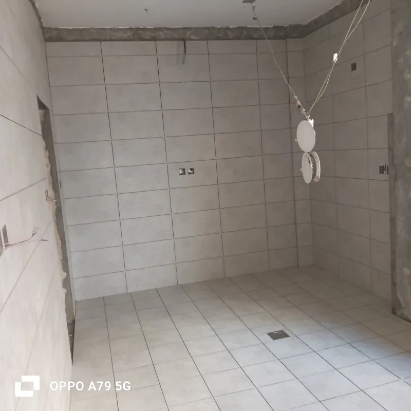 معلم  بلاط  في الدمام0538132538 — الشناوي للبلاط والأرضيات والبوية والرنج والديكور